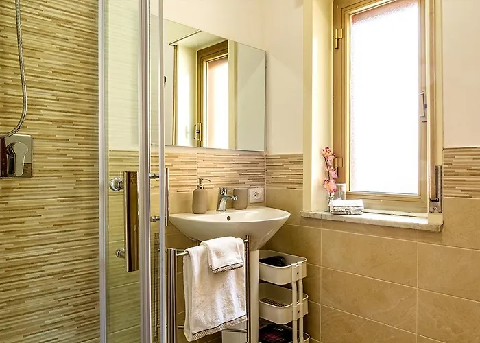 Casa Morgana-beachfront *