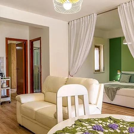 Daire Casa Morgana-beachfront